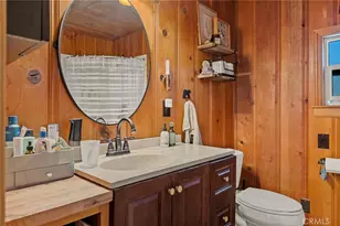 32135 West Dr, Running Springs, CA 92382 - Photo 17