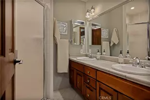 915 Trinity, Lake Arrowhead, CA 92352 - Photo 23