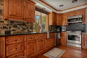 915 Trinity, Lake Arrowhead, CA 92352 - Photo 15