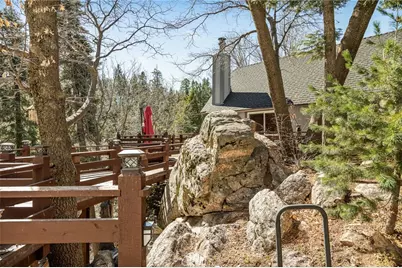 915 Trinity, Lake Arrowhead, CA 92352 - Photo 3