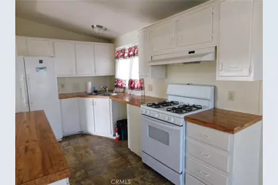 2200 W Wilson Street #82, Banning, CA 92220 - Photo 13