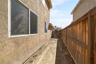 14166 Dry Creek St, Hesperia, CA 92345 - Photo 55