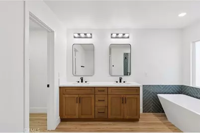 19813 Alyssa Drive, Newhall, CA 91321 - Photo 27