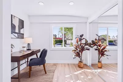 1254 Sanborn Avenue, Los Angeles, CA 90029 - Photo 15