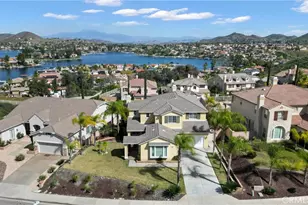 25 Volta Del Tintori St, Lake Elsinore, CA 92532 - Photo 3