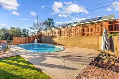 33574 Washington Drive, Yucaipa, CA 92399 - Photo 27