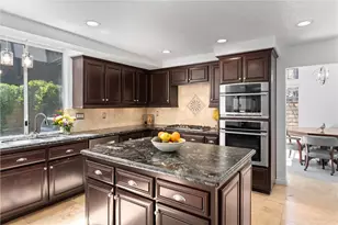 1720 San Alvarado Cir, Corona, CA 92882 - Photo 5