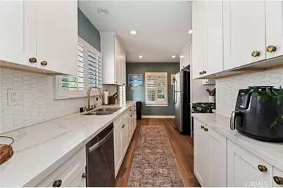 1124 S Vicentia, Corona, CA 92882 - Photo 5