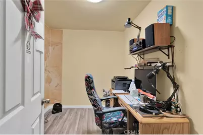 13577 Buena Vista Drive, Hesperia, CA 92344 - Photo 27