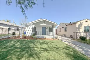 923 E 97th St, Los Angeles, CA 90002 - Photo 3