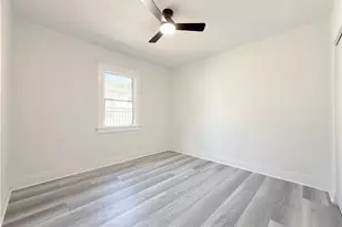 923 E 97th St, Los Angeles, CA 90002 - Photo 17