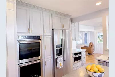 4032 Elmwood Court, Riverside, CA 92506 - Photo 11