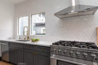 2274 W 21st Street, Los Angeles, CA 90018 - Photo 15