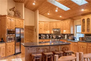 1901 State Ct, Big Bear City, CA 92314 - Photo 15