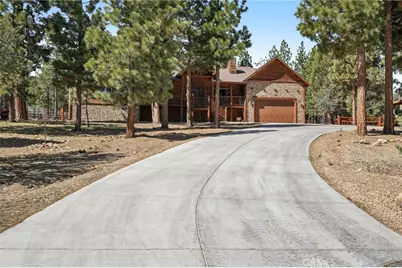 1039 Heritage Trail, Big Bear City, CA 92314 - Photo 3