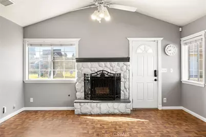 21725 Pinewood, Perris, CA 92570 - Photo 25