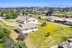 21725 Pinewood, Perris, CA 92570 - Photo 61