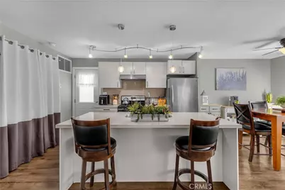 25 Diamond #25, Palm Desert, CA 92260 - Photo 3