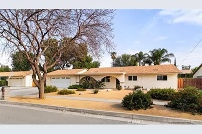 1029 W Clifton, Redlands, CA 92373 - Photo 1