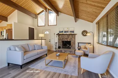 2395 Hunsaker, Running Springs, CA 92382 - Photo 3