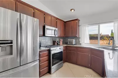 11334 Courtside, Victorville, CA 92392 - Photo 13