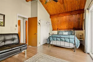 43869 Mendocino Dr, Big Bear Lake, CA 92315 - Photo 15