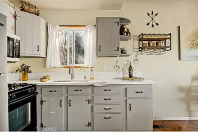 43869 Mendocino Drive, Big Bear Lake, CA 92315 - Photo 9