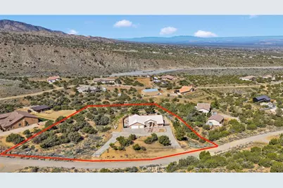 8250 Snow Cap, Pinon Hills, CA 92372 - Photo 55