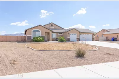 14193 Fresian, Apple Valley, CA 92307 - Photo 5