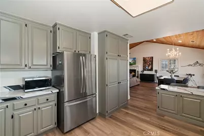 28738 Bryce Drive, Lake Arrowhead, CA 92352 - Photo 5