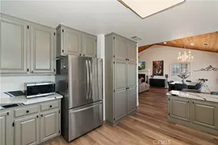 28738 Bryce Dr, Lake Arrowhead, CA 92352 - Photo 5