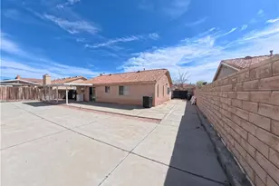 5851 Evergem, Palmdale, CA 93552 - Photo 19