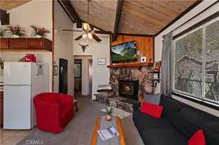 254 Wabash Ln, Sugarloaf, CA 92386 - Photo 5