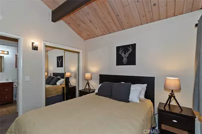 254 Wabash Lane, Sugarloaf, CA 92386 - Photo 17