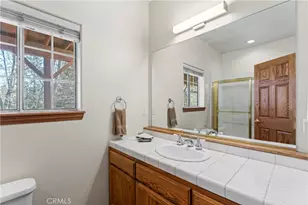 27487 North Bay, Lake Arrowhead, CA 92352 - Photo 33