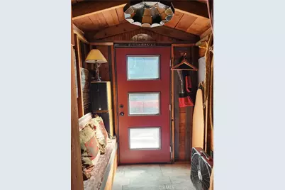 372 Cedarbrook Drive, Twin Peaks, CA 92391 - Photo 5