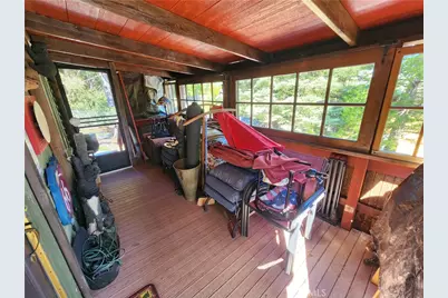 372 Cedarbrook Drive, Twin Peaks, CA 92391 - Photo 9