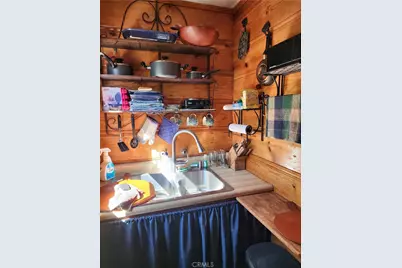 372 Cedarbrook Drive, Twin Peaks, CA 92391 - Photo 19