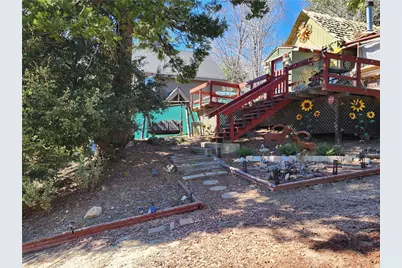 372 Cedarbrook Drive, Twin Peaks, CA 92391 - Photo 11