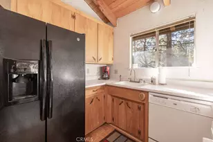 41789 Comstock, Big Bear Lake, CA 92315 - Photo 19