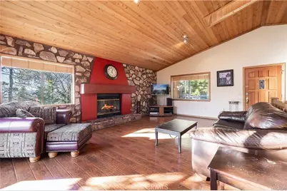 846 Menlo, Big Bear Lake, CA 92315 - Photo 7