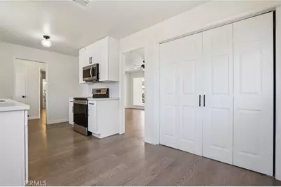 5319 Rochester, Riverside, CA 92504 - Photo 13