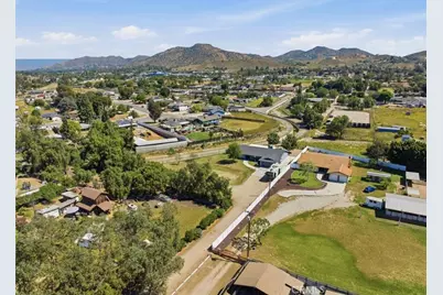 1621 Valley View, Norco, CA 92860 - Photo 63