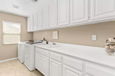 33741 McKenny, Yucaipa, CA 92399 - Photo 21