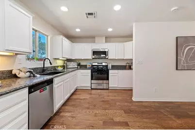 308 Avenue 6, Lake Elsinore, CA 92530 - Photo 9