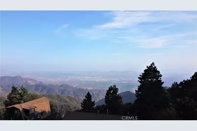 25134 Grandview Drive, Crestline, CA 92325 - Photo 3