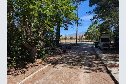 2112 2112 W Westward Ave, Banning, CA 92220 - Photo 3