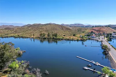 22253 Vacation, Canyon Lake, CA 92587 - Photo 7