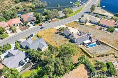 22253 Vacation, Canyon Lake, CA 92587 - Photo 13