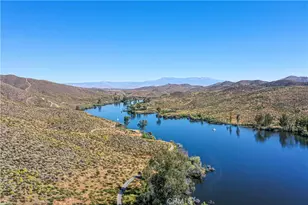 22253 Vacation, Canyon Lake, CA 92587 - Photo 9